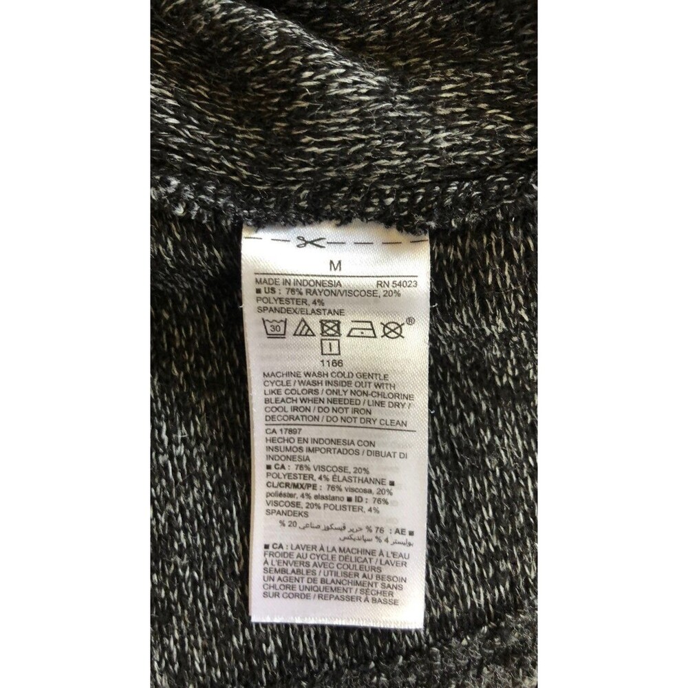 Old Navy Top (#3494) - Picture 3 of 4